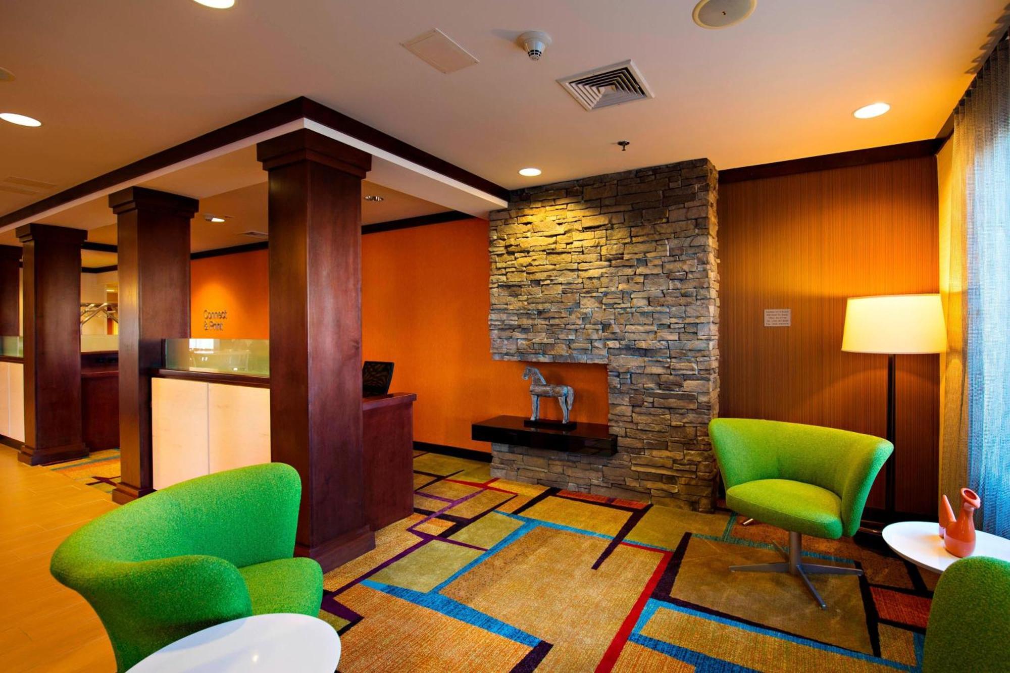 Fairfield Inn And Suites By Marriott Тифтон Экстерьер фото